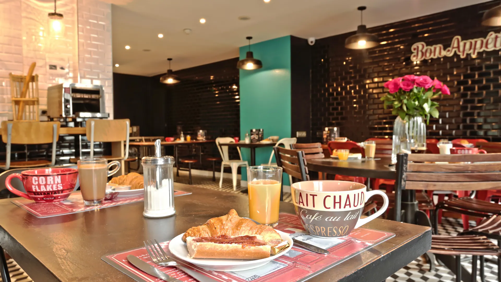 Hostal Arty Porte De Versailles By River *