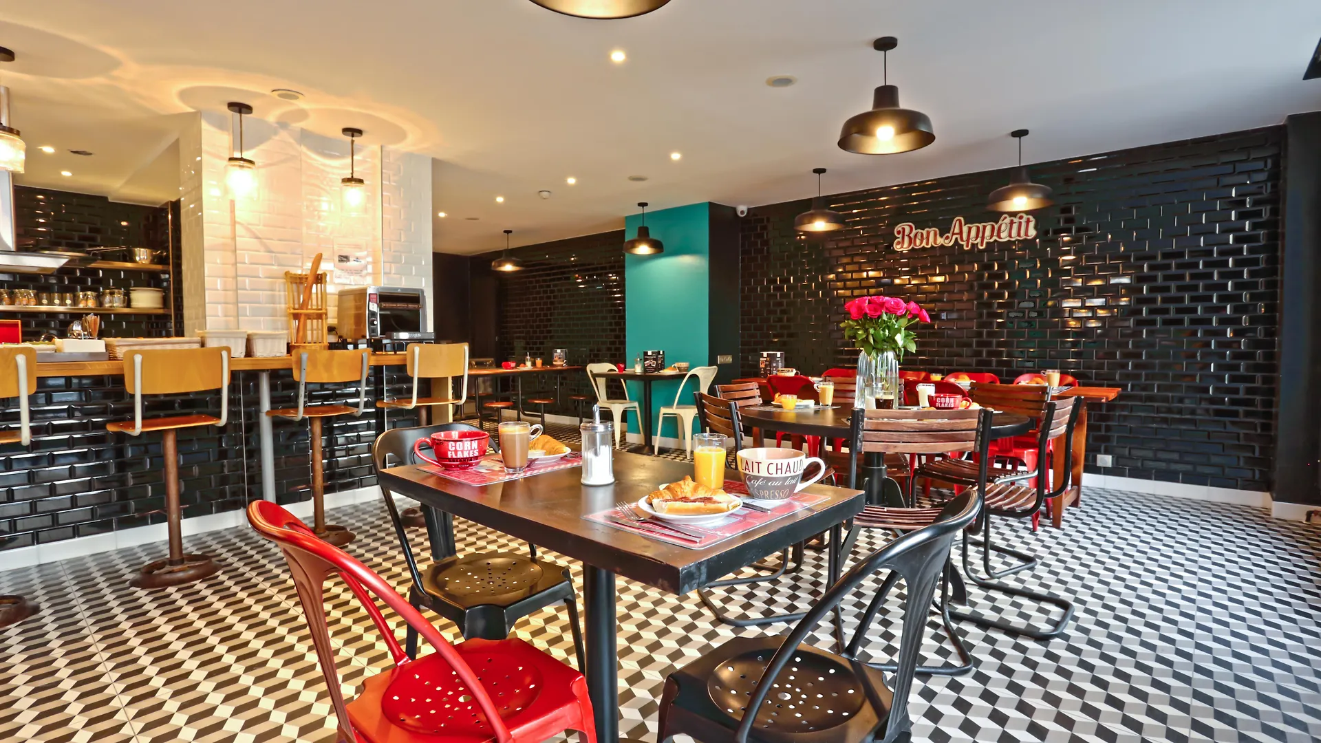 Hostal Arty Porte De Versailles By River *
