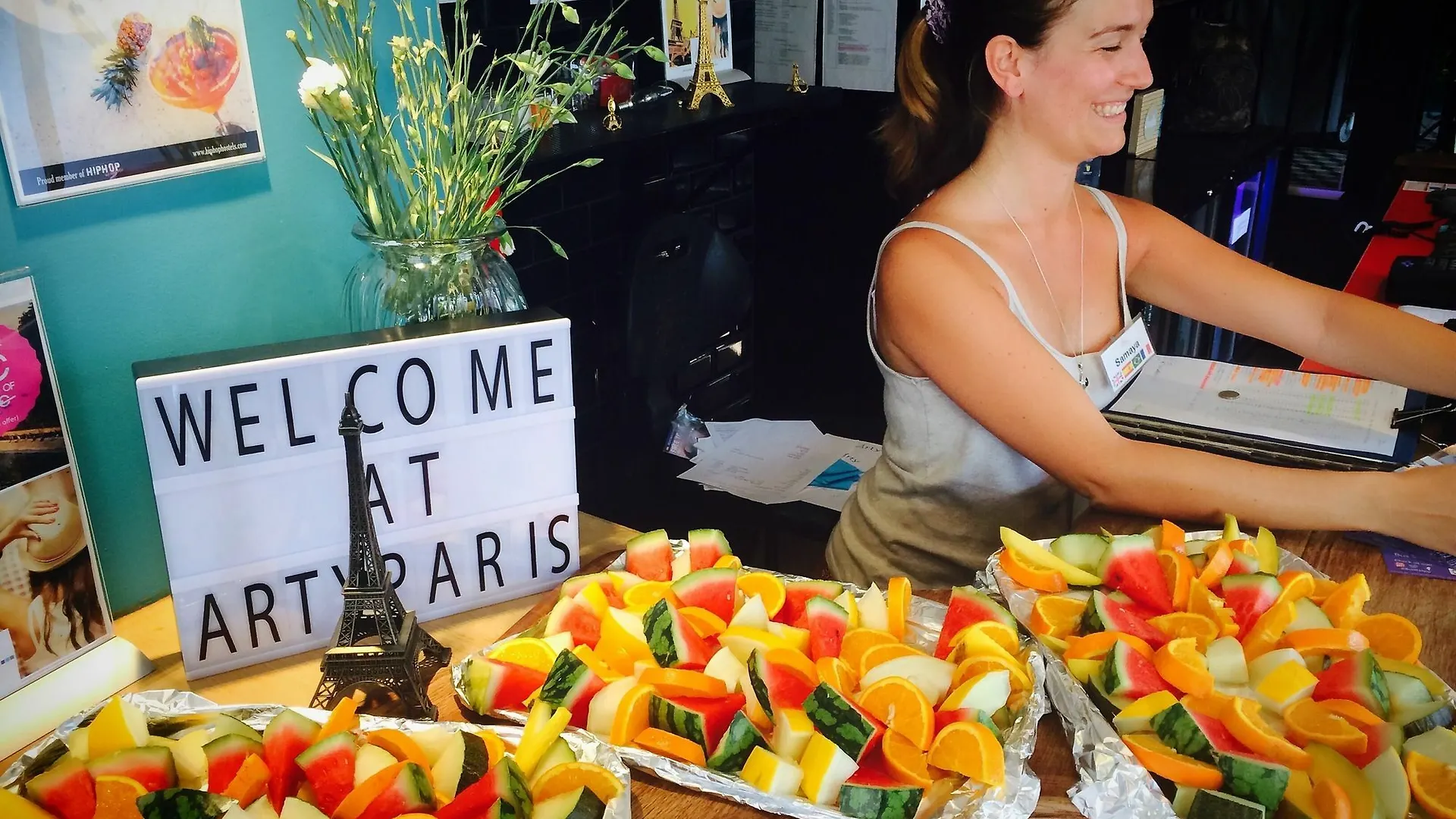 Arty Porte De Versailles By River Hostel